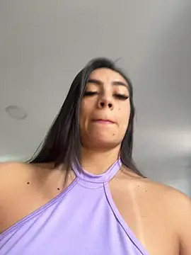 LauraCadwell online show from 12-17-25, 12:44