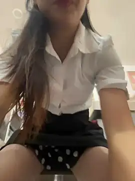 Snapshot of andii-1 chatting on 02-12-25, 01:41 andii-1 online show from 02-12-25, 01:41