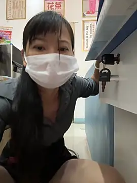 Snapshot of andii-1 chatting on 09-21-25, 02:13 andii-1 online show from 09-21-25, 02:13