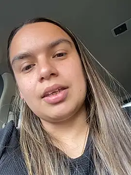 Nathaly00  online show from 09-26-25, 07:29