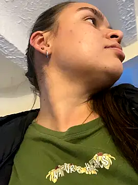 Nathaly00  online show from 10-15-25, 07:58