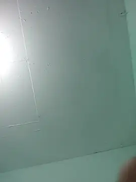 Snapshot of Luisf1267 chatting on 11-05-25, 03:17 Luisf1267 online show from 11-05-25, 03:17