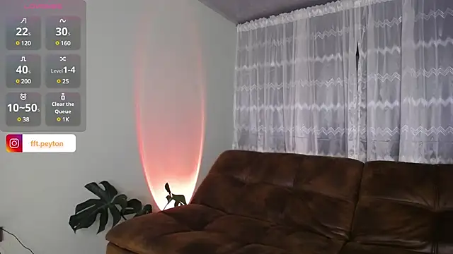 peyton golden1 online show from 12-29-24, 01:13