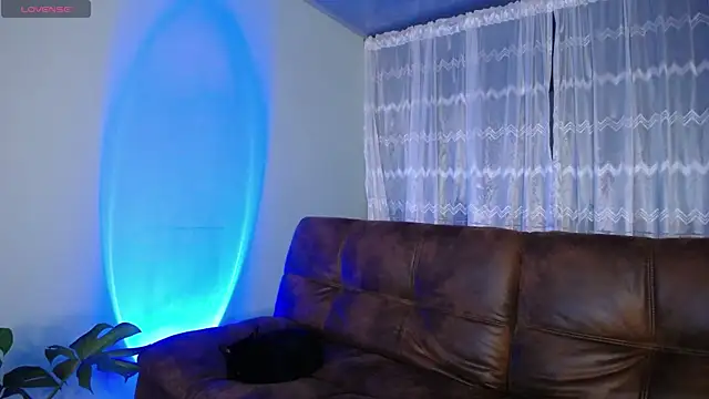 peyton golden1 online show from 02-07-25, 05:10