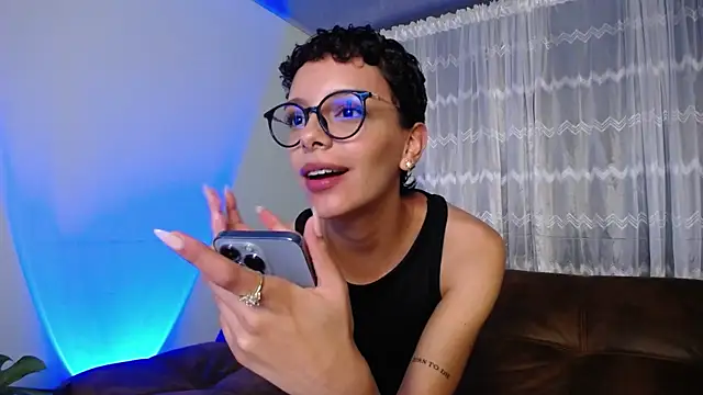 peyton golden1 online show from 03-06-25, 01:05