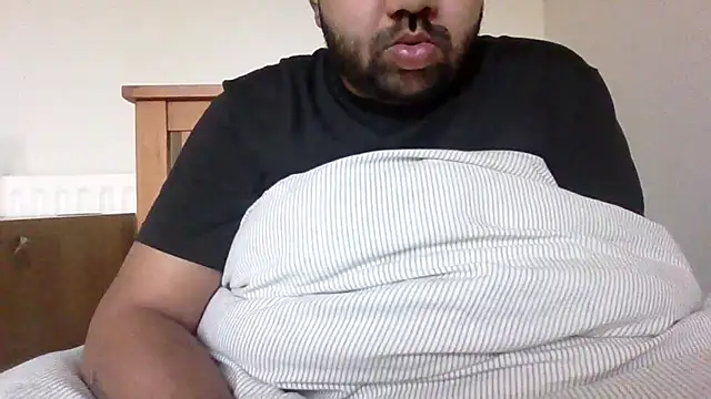 Snapshot of whoreboi98 chatting on 04-13-26, 05:51 whoreboi98 online show from 04-13-26, 05:51