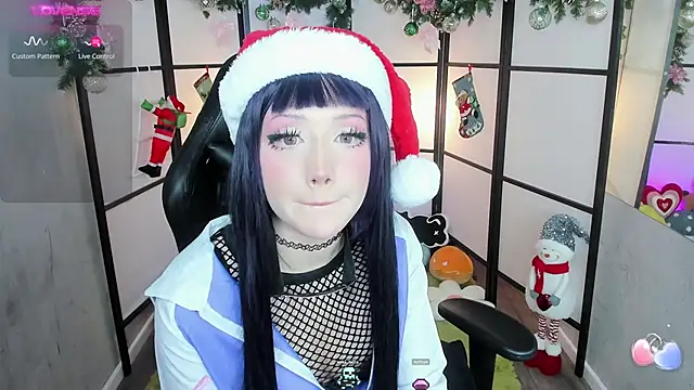 LilithLin online show from 12-20-24, 01:14