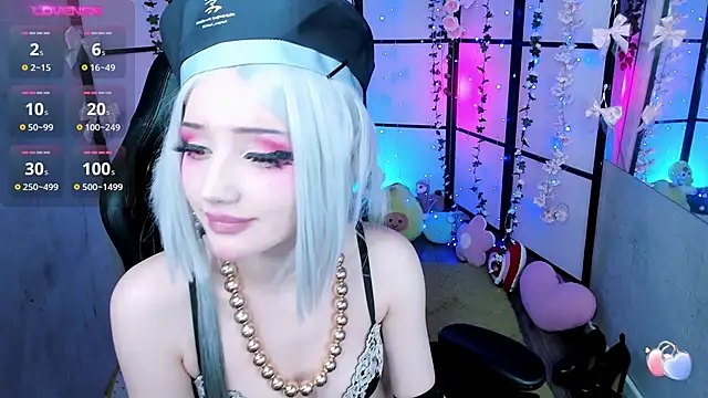 LilithLin online show from 02-05-25, 04:27