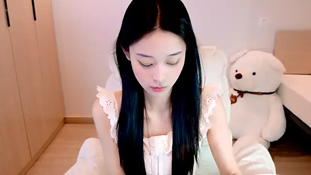 Snapshot of Xueb_J chatting on 12-03-25, 12:25 Xueb J online show from 12-03-25, 12:25