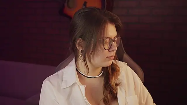 Snapshot of KeytSilvas chatting on 01-06-25, 05:52 KeytSilvas online show from 01-06-25, 05:52