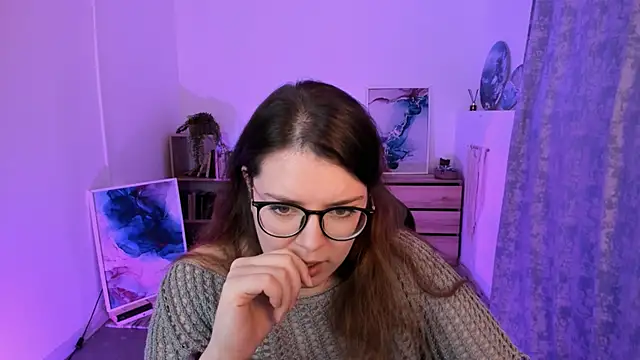 Snapshot of KeytSilvas chatting on 02-08-25, 09:35 KeytSilvas online show from 02-08-25, 09:35