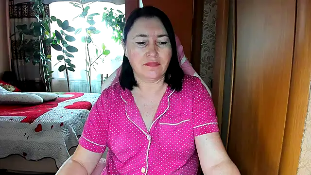 Snapshot of Tatyana51 chatting on 05-15-26, 04:08 Tatyana51 online show from 05-15-26, 04:08