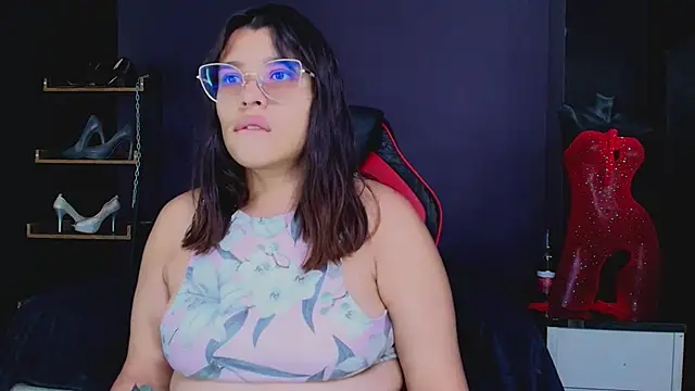 AvaLusty online show from 01-04-25, 12:16