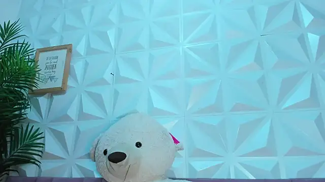 Briyit Doll online show from 09-24-25, 07:50