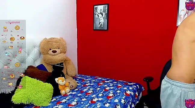  snopyy  online show from 01-02-25, 09:18