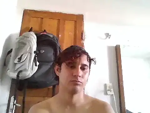 Snapshot of pedrodavid_ chatting on 12-23-24, 07:52 pedrodavid  online show from 12-23-24, 07:52