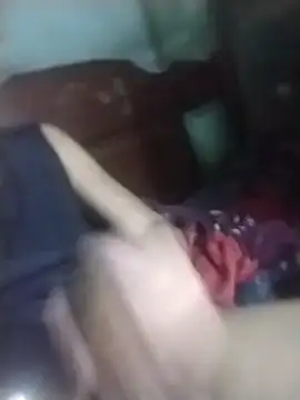 Snapshot of pedrodavid_ chatting on 11-04-25, 07:18 pedrodavid  online show from 11-04-25, 07:18