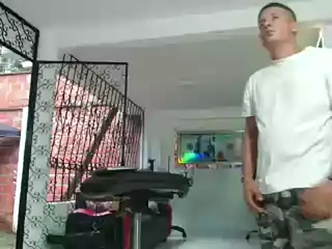 Snapshot of damiam_fiery chatting on 02-23-25, 10:31 damiam fiery online show from 02-23-25, 10:31