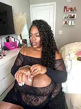 Snapshot of Mari_Melons chatting on 10-05-25, 05:33 Mari Melons online show from 10-05-25, 05:33