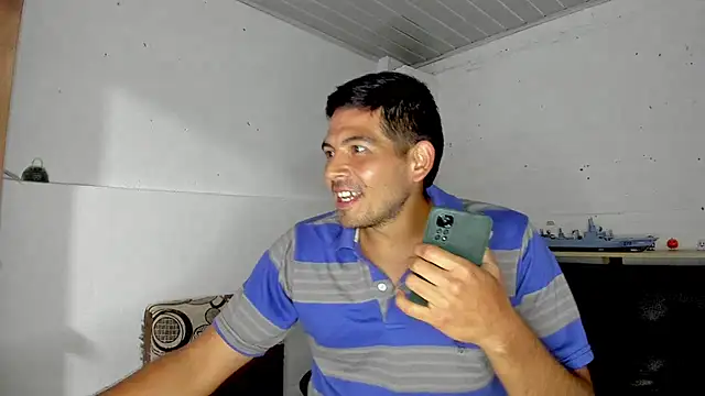 Himoreno25 online show from 01-01-25, 05:33