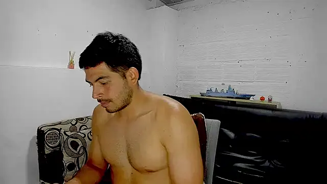 Himoreno25 online show from 02-21-25, 12:27