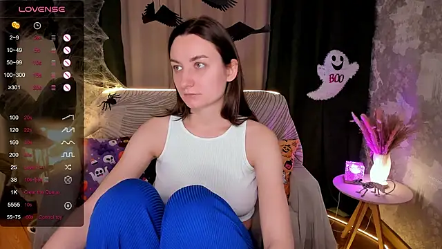 annacooleman online show from 10-28-25, 02:04