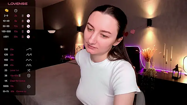 annacooleman online show from 04-30-26, 02:18
