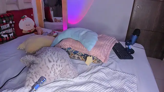 brendaruiz online show from 12-26-24, 09:22