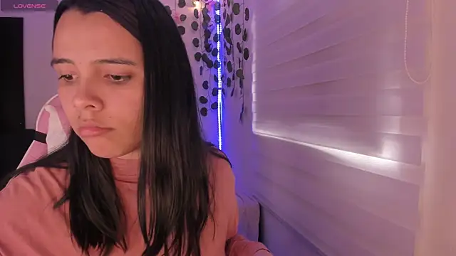 moonliiiight1 online show from 12-02-24, 08:00