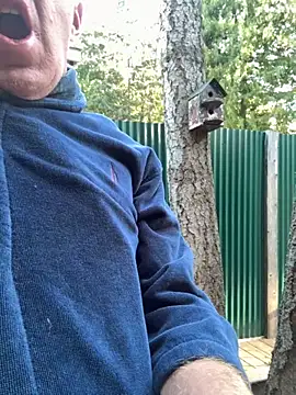 Snapshot of twist699 chatting on 09-26-25, 04:00 twist699 online show from 09-26-25, 04:00