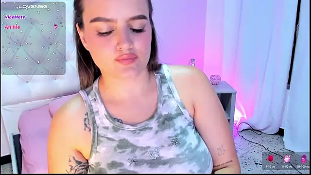 ellarosee  online show from 12-20-24, 10:54