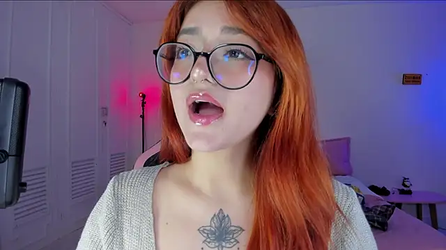 SweetJennaa online show from 01-18-25, 08:41