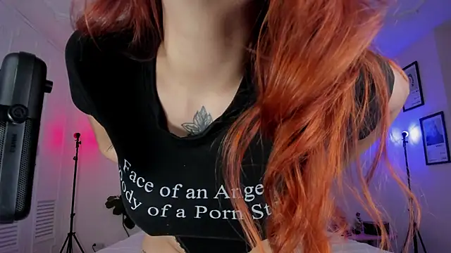 SweetJennaa online show from 01-25-25, 04:45