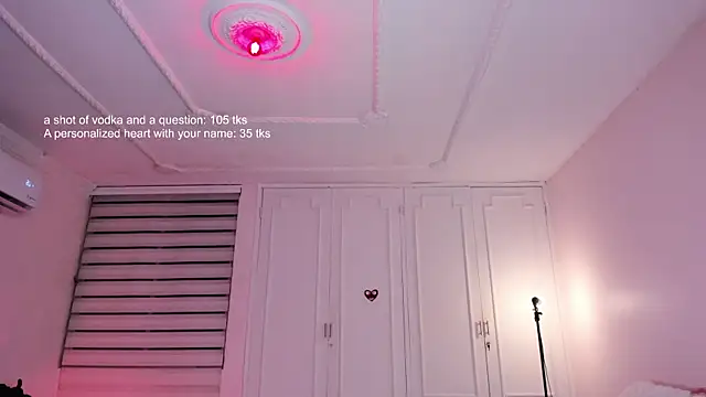 SweetJennaa online show from 02-24-25, 08:27