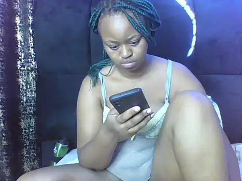 Candii wet  online show from 01-25-25, 05:18