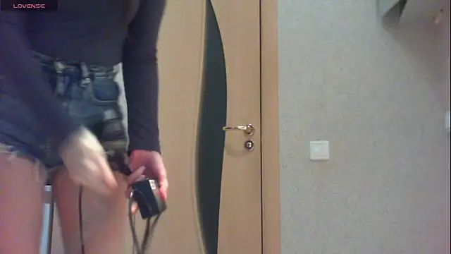 Snapshot of khu_yam chatting on 11-23-25, 12:49 khu yam online show from 11-23-25, 12:49