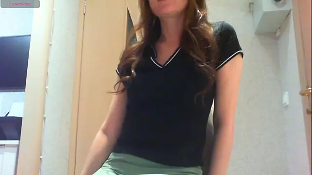 Snapshot of khu_yam chatting on 11-29-25, 05:05 khu yam online show from 11-29-25, 05:05