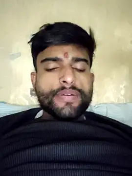 PRIYANHUxh online show from 01-17-26, 03:39