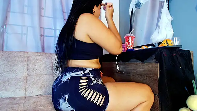 Snapshot of jade_brunnette chatting on 10-27-25, 08:02 jade brunnette online show from 10-27-25, 08:02