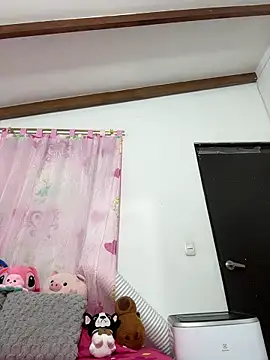 mia cooper 24 online show from 02-17-25, 01:10