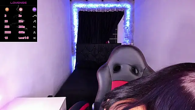 Snapshot of Mariana_Hasper_ chatting on 12-13-24, 11:06 Mariana Hasper online show from 12-13-24, 11:06