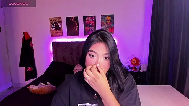 Snapshot of Mariana_Hasper_ chatting on 10-15-25, 03:50 Mariana Hasper online show from 10-15-25, 03:50