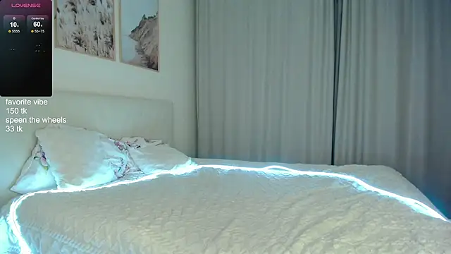 Snapshot of diaanona chatting on 12-03-24, 12:24 diaanona online show from 12-03-24, 12:24