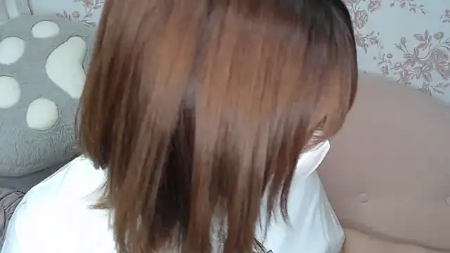 Snapshot of mei_hosina chatting on 07-19-26, 03:49 mei hosina online show from 07-19-26, 03:49
