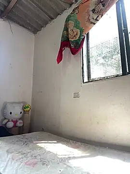 Snapshot of AlexaWarner chatting on 02-09-26, 04:11 AlexaWarner online show from 02-09-26, 04:11