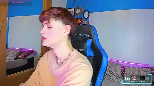 VladHellsing4 online show from 02-07-25, 02:37