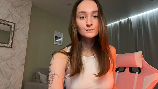 Eva Eva  online show from 12-18-24, 10:02