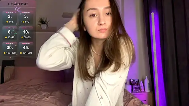 Eva Eva  online show from 09-24-25, 01:09