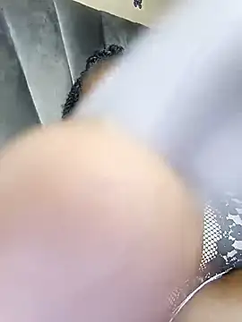 Snapshot of Golden_diver chatting on 02-26-26, 03:49 Golden diver online show from 02-26-26, 03:49