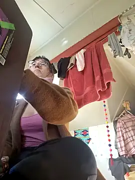 Afrania online show from 10-08-25, 02:04